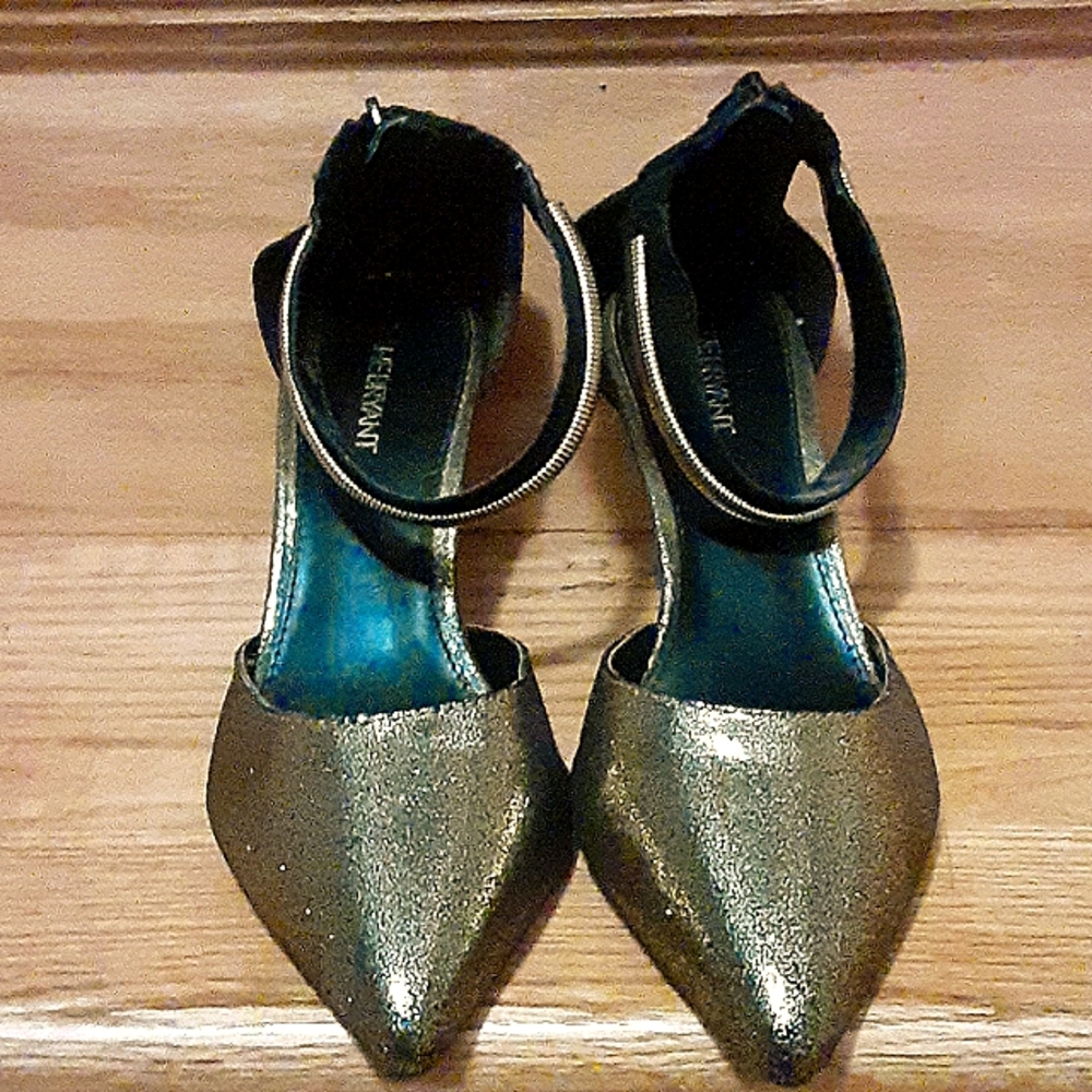 Ladies heels